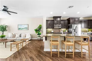17 Castilla, Rancho Santa Margarita, CA 92688 - Photo 2
