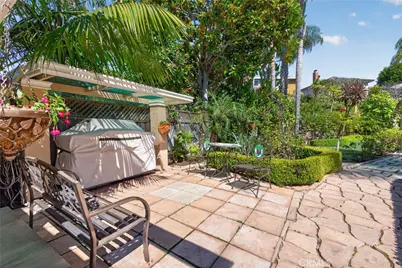2740 Cardinal Drive, Costa Mesa, CA 92626 - Photo 70