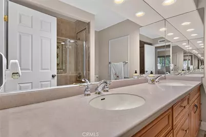 2740 Cardinal Drive, Costa Mesa, CA 92626 - Photo 46
