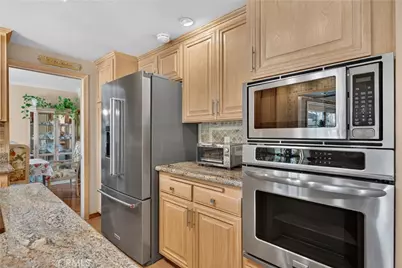 2740 Cardinal Drive, Costa Mesa, CA 92626 - Photo 16