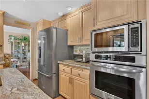 2740 Cardinal Dr, Costa Mesa, CA 92626 - Photo 16