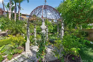 2740 Cardinal Dr, Costa Mesa, CA 92626 - Photo 58