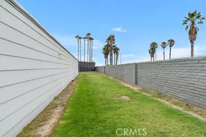 3949 Warner Avenue, Huntington Beach, CA 92649 - Photo 48
