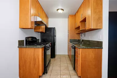 930 E 1st, Long Beach, CA 90802 - Photo 4