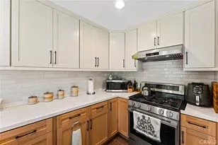 10332 Washington, South Gate, CA 90280 - Photo 4