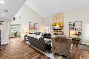 10332 Washington, South Gate, CA 90280 - Photo 18