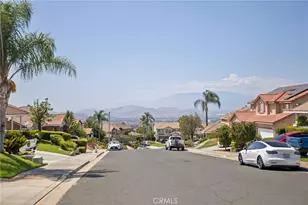 1372 Haddington Dr, Riverside, CA 92507 - Photo 2