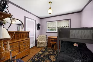 1517 W Borchard Ave, Santa Ana, CA 92704 - Photo 22