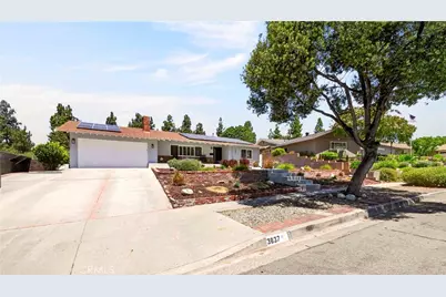 3837 Shelter Grove, Claremont, CA 91711 - Photo 2