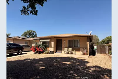 615 Toledo Drive, Hemet, CA 92545 - Photo 2