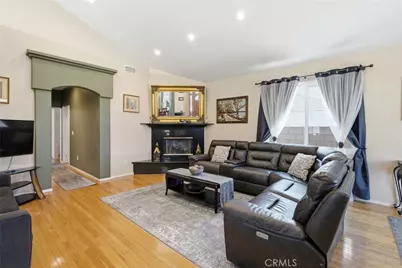 2525 W Olive Avenue, Fullerton, CA 92833 - Photo 6