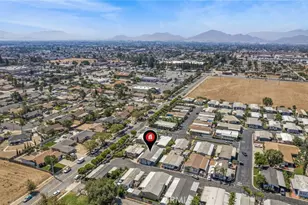 7908 Spc 9 Tokay Spc 9, Fontana, CA 92336 - Photo 20
