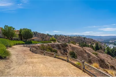5205 Box Canyon Ct. #19B, Yorba Linda, CA 92887 - Photo 34