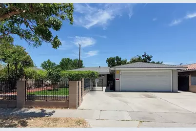 1217 S Huron, Santa Ana, CA 92704 - Photo 2