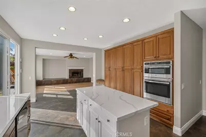 45084 Vine Cliff, Temecula, CA 92592 - Photo 16