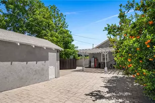 1849 W 38th St, Los Angeles, CA 90062 - Photo 28