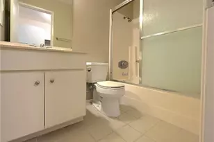 6008 Bixby Village, Long Beach, CA 90803 - Photo 12