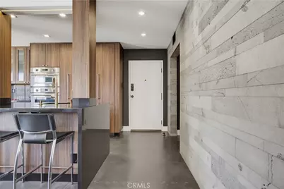 1525 E Appleton Street #201, Long Beach, CA 90802 - Photo 2