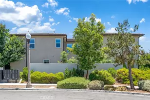 170 Chorus, Irvine, CA 92618 - Photo 2