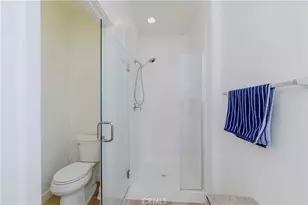 9213 Sunshine Pl, Downey, CA 90240 - Photo 20