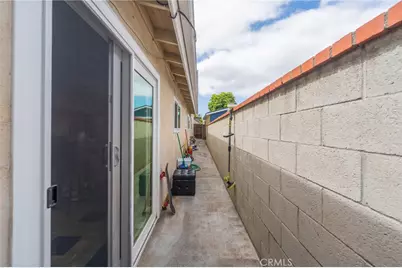 851 W Crestwood, San Pedro, CA 90731 - Photo 14