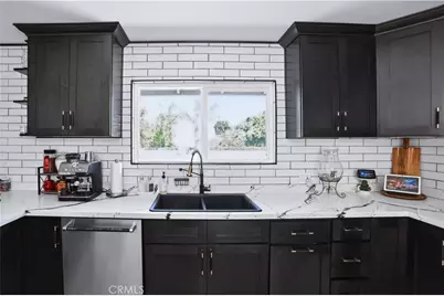 1033 Alta Loma, Corona, CA 92882 - Photo 8