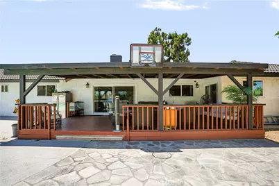 1033 Alta Loma, Corona, CA 92882 - Photo 58