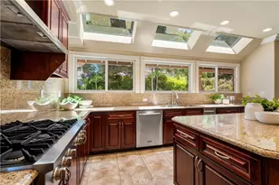 970 S Barton Ct, Anaheim Hills, CA 92808 - Photo 6