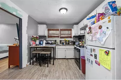 610 S Vine, Ontario, CA 91762 - Photo 10