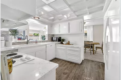 12431 Christy Lane, Rossmoor, CA 90720 - Photo 16