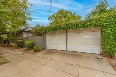 4900 Dockweiler St, Los Angeles, CA 90019 - Photo 4