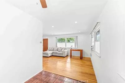 4900 Dockweiler St, Los Angeles, CA 90019 - Photo 14