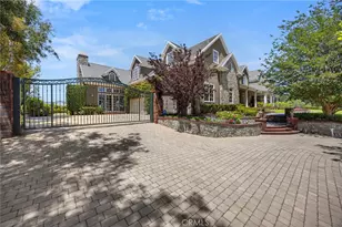 2061 Skyline Dr, Fullerton, CA 92831 - Photo 64