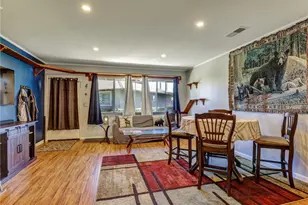 8087 Worthy Dr, Westminster, CA 92683 - Photo 16