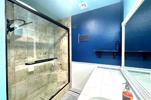8087 Worthy Dr, Westminster, CA 92683 - Photo 16
