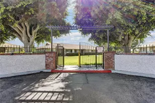 8087 Worthy Dr, Westminster, CA 92683 - Photo 40