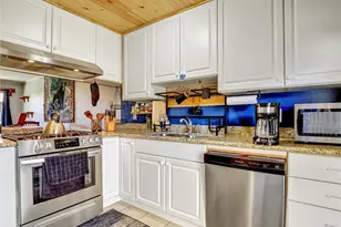 8087 Worthy Dr, Westminster, CA 92683 - Photo 22