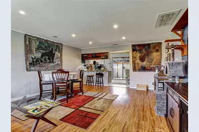 8087 Worthy Drive, Westminster, CA 92683 - Photo 14