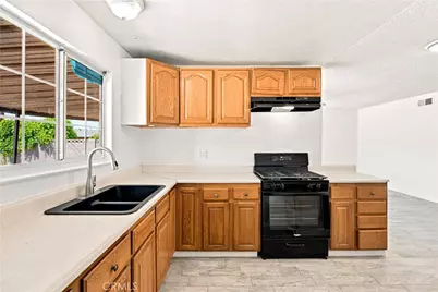 6606 Mount Whitney Drive, Buena Park, CA 90620 - Photo 6