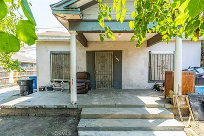 11422 Willowbrook, Los Angeles, CA 90059 - Photo 1