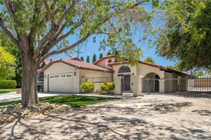 1356 Lincoln, Lancaster, CA 93535 - Photo 4