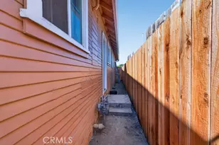 983 Wall Ave, San Bernardino, CA 92410 - Photo 16