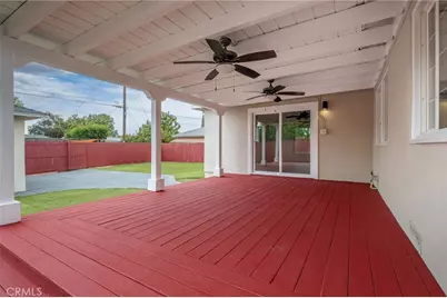 20756 Saticoy Street, Winnetka, CA 91306 - Photo 32
