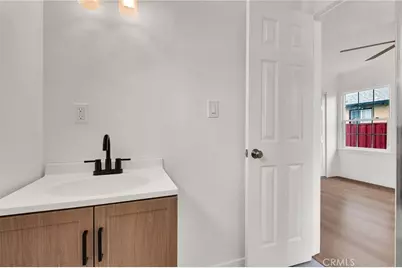 20756 Saticoy Street, Winnetka, CA 91306 - Photo 30