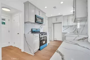 20756 Saticoy St, Winnetka, CA 91306 - Photo 14