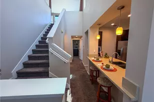 563 W Maple Ave, Orange, CA 92868 - Photo 4