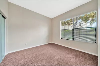563 W Maple Avenue, Orange, CA 92868 - Photo 6