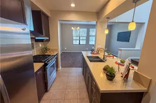 563 W Maple Ave, Orange, CA 92868 - Photo 6