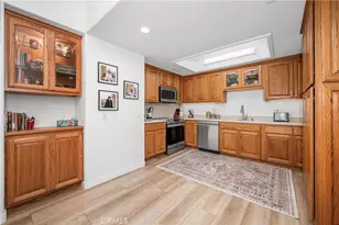 1560 Homewood Rd, Seal Beach, CA 90740 - Photo 16