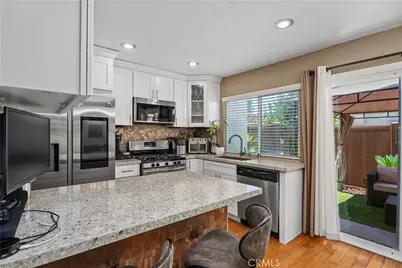 22806 Malaga, Lake Forest, CA 92630 - Photo 14